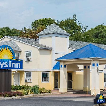Days Inn By Wyndham Berlin Voorhees Εξωτερικό φωτογραφία